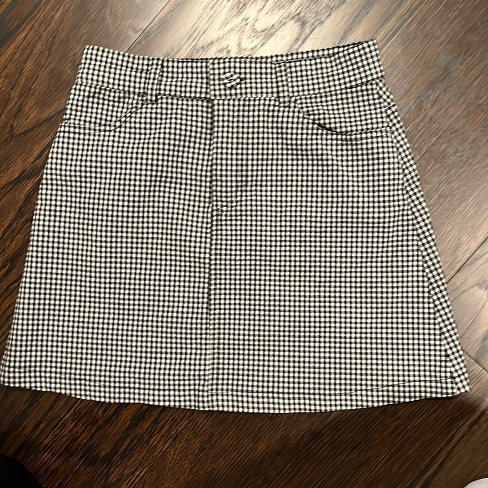 Brandy Melville, gingham mini skirt, front zipper. Like new, one size